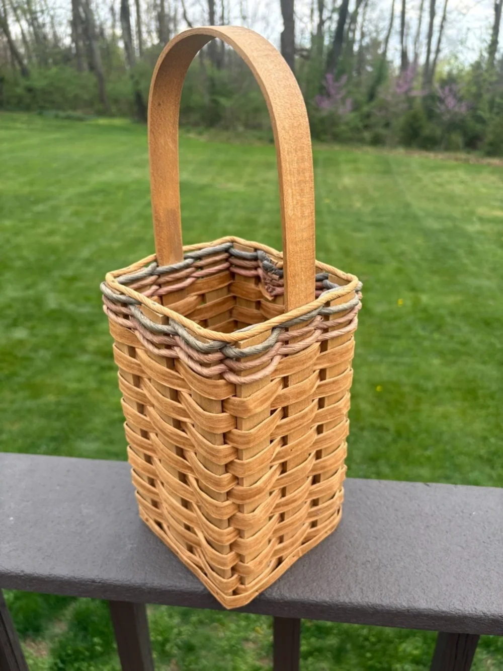 Vintage Behlens Handmade USA Apple Cheese Basket - 2001